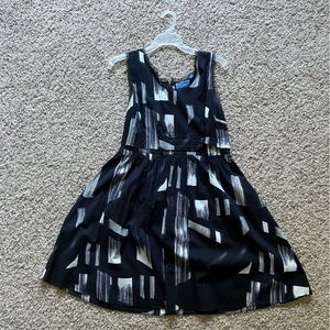 Vera Wang Sleeveless Dress